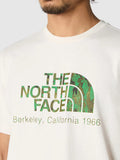 The North Face T-shirt Berkeley California Uomo NF0A87U5 White Dune/optic Emeral - Bianco