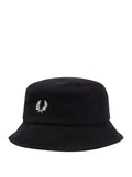 Fred Perry Cappello Pique Bucket Uomo HW2296 Black/snowwhite - Nero