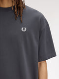 Fred Perry T-shirt Uomo M2474 Anchor Grey - Grigio