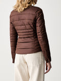 Guess Piumino New Vona Block Embossed Donna W6YL16W2891 Brown Sand - Marrone